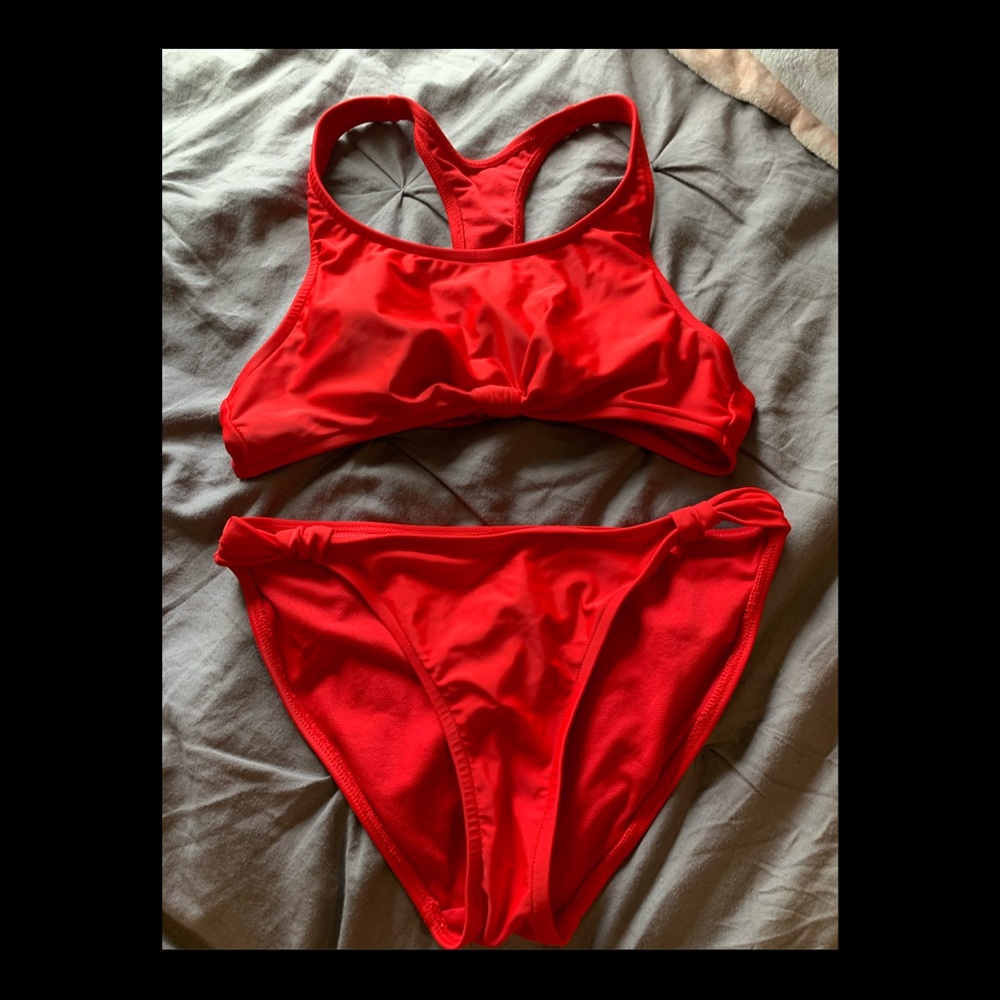Red bikini set
